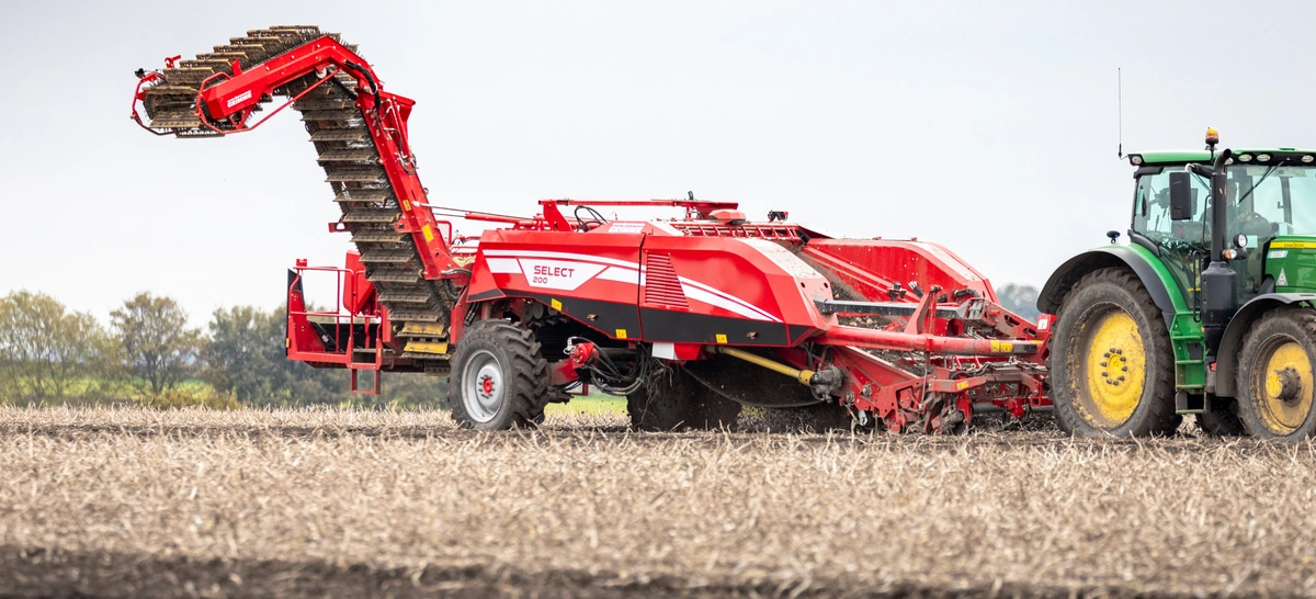 GRIMME Select 200 on the field